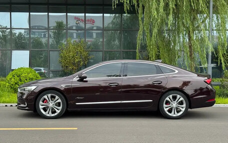 Buick LaCrosse III, 2022 год, 2 200 000 рублей, 3 фотография