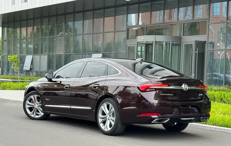 Buick LaCrosse III, 2022 год, 2 200 000 рублей, 5 фотография