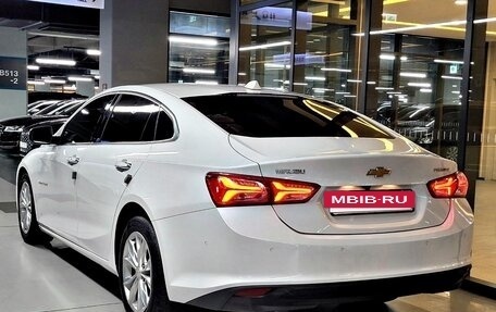 Chevrolet Malibu IX, 2021 год, 1 200 000 рублей, 4 фотография