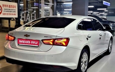Chevrolet Malibu IX, 2021 год, 1 200 000 рублей, 3 фотография