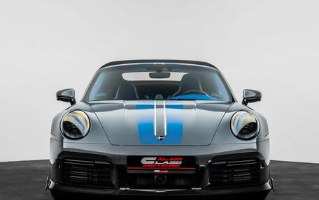 Porsche 911, 2024 год, 63 000 000 рублей, 2 фотография