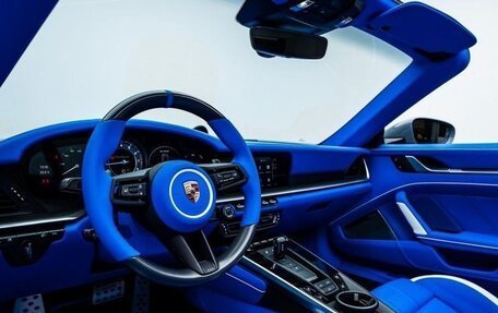 Porsche 911, 2024 год, 63 000 000 рублей, 13 фотография
