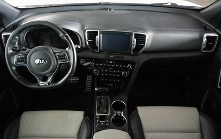 KIA Sportage IV рестайлинг, 2016 год, 1 989 000 рублей, 9 фотография