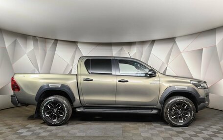 Toyota Hilux VIII, 2021 год, 4 095 000 рублей, 6 фотография