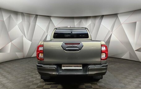 Toyota Hilux VIII, 2021 год, 4 095 000 рублей, 8 фотография