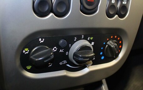 Renault Logan I, 2012 год, 695 000 рублей, 13 фотография