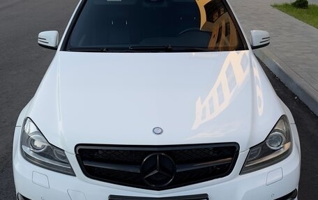 Mercedes-Benz C-Класс, 2012 год, 1 750 000 рублей, 8 фотография