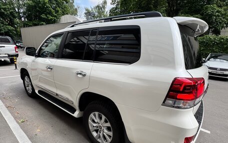 Toyota Land Cruiser 200, 2018 год, 5 890 000 рублей, 5 фотография