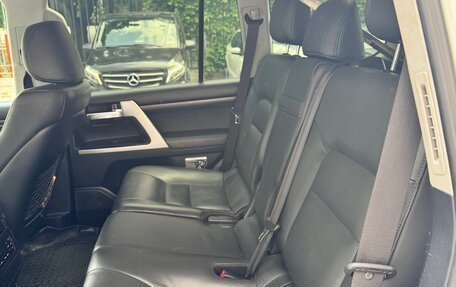 Toyota Land Cruiser 200, 2018 год, 5 890 000 рублей, 11 фотография
