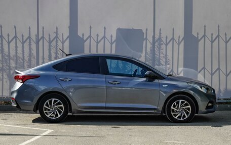 Hyundai Solaris II рестайлинг, 2017 год, 1 190 000 рублей, 5 фотография