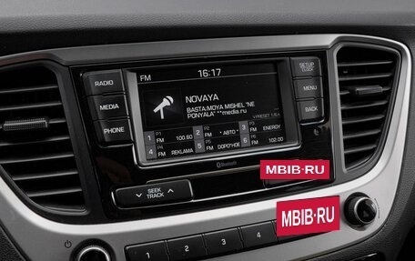 Hyundai Solaris II рестайлинг, 2017 год, 1 190 000 рублей, 13 фотография