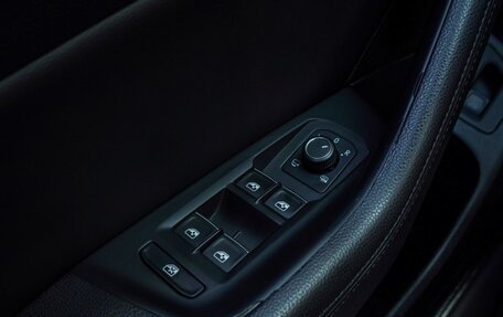 Volkswagen Passat B8 рестайлинг, 2018 год, 2 200 000 рублей, 19 фотография