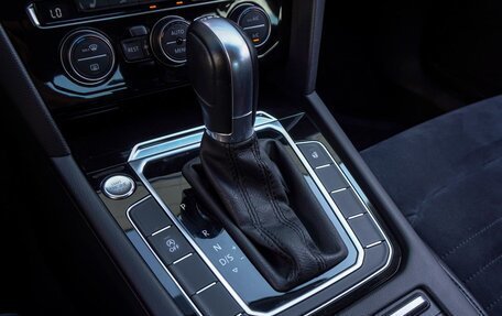 Volkswagen Passat B8 рестайлинг, 2018 год, 2 200 000 рублей, 15 фотография