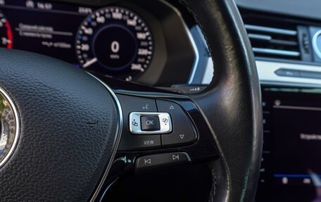 Volkswagen Passat B8 рестайлинг, 2018 год, 2 200 000 рублей, 16 фотография