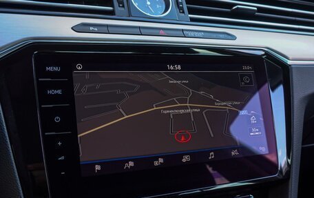 Volkswagen Passat B8 рестайлинг, 2018 год, 2 200 000 рублей, 13 фотография