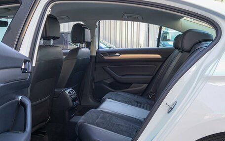Volkswagen Passat B8 рестайлинг, 2018 год, 2 200 000 рублей, 11 фотография