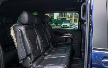 Mercedes-Benz V-Класс, 2019 год, 5 790 000 рублей, 7 фотография