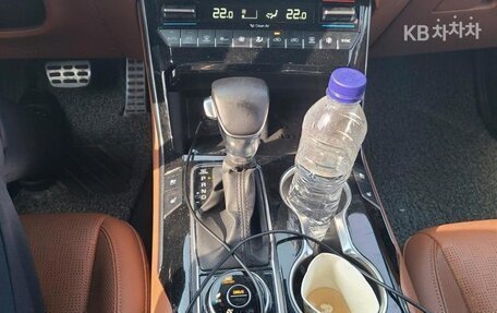 KIA Mohave I, 2021 год, 3 211 999 рублей, 15 фотография