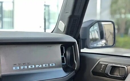 Ford Bronco, 2024 год, 6 500 000 рублей, 16 фотография