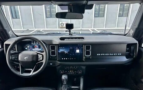 Ford Bronco, 2024 год, 6 500 000 рублей, 11 фотография