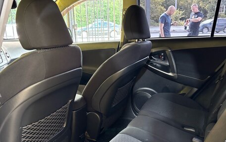 Toyota RAV4, 2012 год, 1 349 000 рублей, 10 фотография