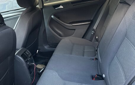 Volkswagen Jetta VI, 2014 год, 1 250 000 рублей, 10 фотография