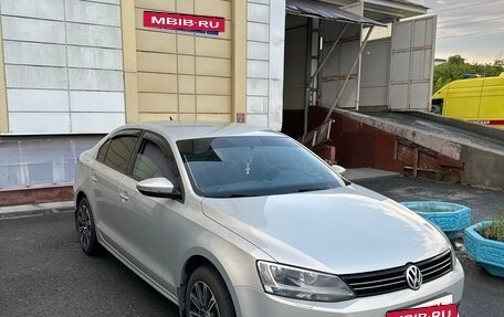 Volkswagen Jetta VI, 2014 год, 1 250 000 рублей, 3 фотография