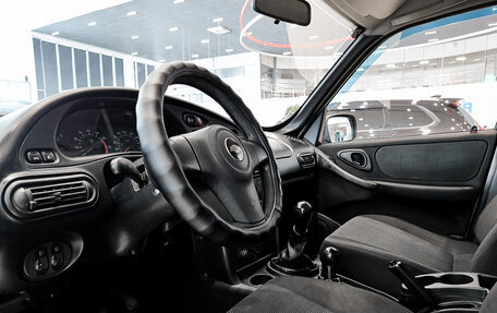 Chevrolet Niva I рестайлинг, 2013 год, 490 000 рублей, 16 фотография