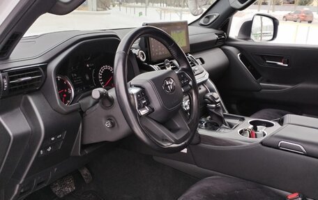Toyota Land Cruiser, 2021 год, 11 300 000 рублей, 11 фотография