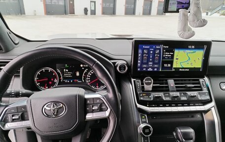 Toyota Land Cruiser, 2021 год, 11 300 000 рублей, 13 фотография