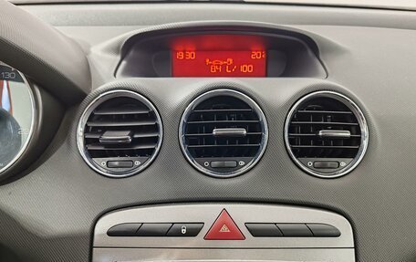 Peugeot 308 II, 2010 год, 645 000 рублей, 15 фотография