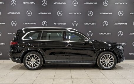 Mercedes-Benz GLS, 2022 год, 17 669 000 рублей, 2 фотография