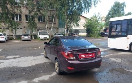 Hyundai Solaris II рестайлинг, 2013 год, 750 000 рублей, 7 фотография