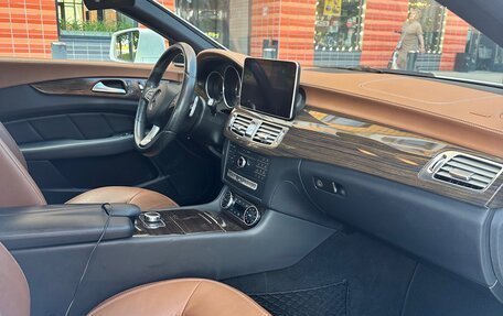Mercedes-Benz CLS, 2016 год, 3 300 000 рублей, 5 фотография