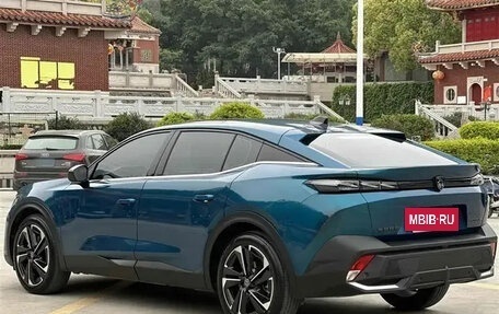 Peugeot 408, 2022 год, 1 800 111 рублей, 6 фотография