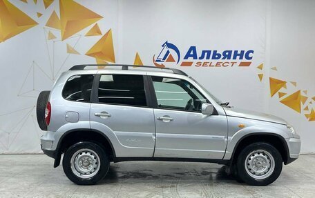 Chevrolet Niva I рестайлинг, 2011 год, 465 000 рублей, 2 фотография