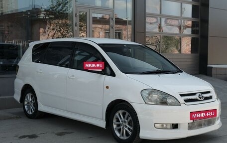 Toyota Ipsum II, 2003 год, 980 000 рублей, 3 фотография