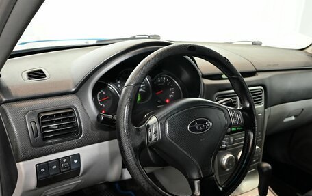 Subaru Forester, 2006 год, 895 000 рублей, 6 фотография