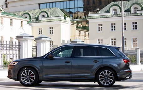 Audi Q7, 2022 год, 6 750 000 рублей, 4 фотография