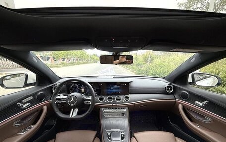 Mercedes-Benz E-Класс, 2021 год, 3 880 000 рублей, 6 фотография