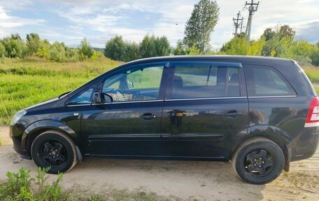 Opel Zafira B, 2011 год, 600 000 рублей, 3 фотография