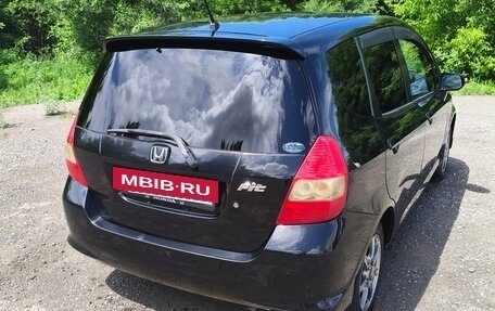 Honda Fit III, 2005 год, 500 000 рублей, 7 фотография