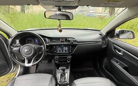 KIA Rio IV, 2018 год, 1 300 000 рублей, 15 фотография