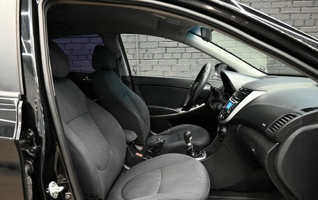 Hyundai Solaris II рестайлинг, 2011 год, 830 000 рублей, 10 фотография