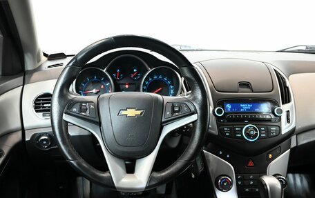 Chevrolet Cruze II, 2013 год, 950 000 рублей, 13 фотография