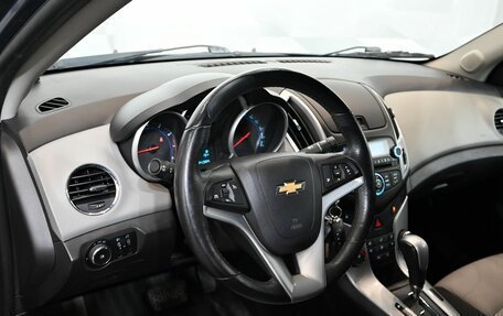 Chevrolet Cruze II, 2013 год, 950 000 рублей, 12 фотография
