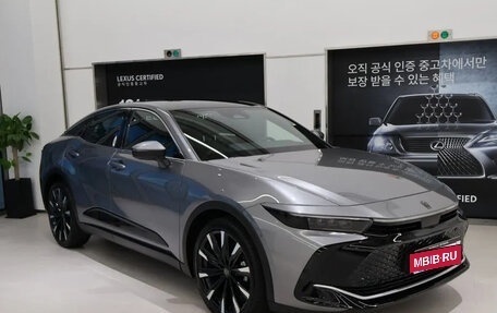 Toyota Crown, 2023 год, 4 880 000 рублей, 1 фотография