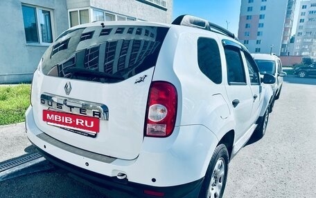 Renault Duster I рестайлинг, 2014 год, 649 000 рублей, 2 фотография