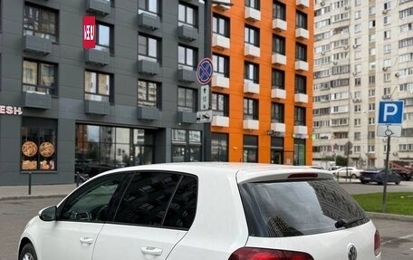 Volkswagen Golf VI, 2009 год, 590 000 рублей, 2 фотография