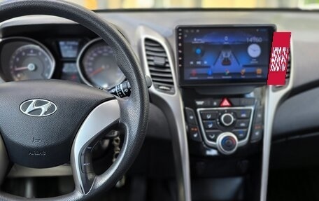 Hyundai i30 II рестайлинг, 2014 год, 885 000 рублей, 8 фотография